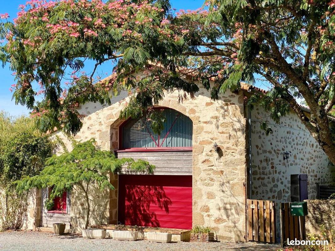 Gites Ruraux A La Gaubretiere, En Vendee Экстерьер фото
